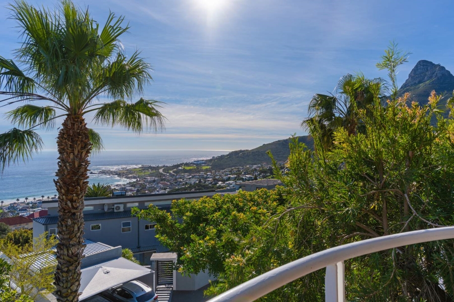 5 Bedroom Property for Sale in Camps Bay Western Cape